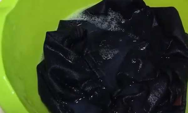 新买的牛仔裤怎样固色,黑色牛仔裤第一次洗怎么固色图4