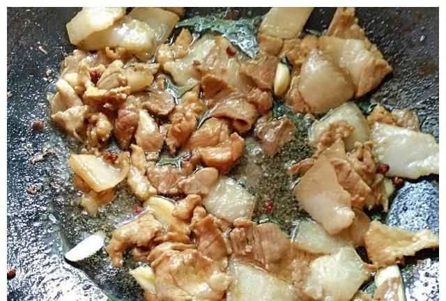 淀粉肠粘锅的解决办法
