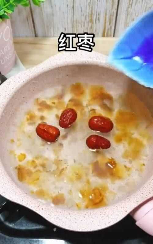 桃胶炖牛奶怎么做