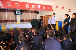 交通安全知识进特教