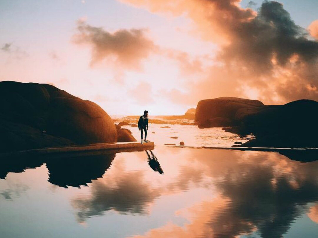 朋友圈一句热门经典说说句子何必为难自己,做给别人看 朋友圈一句热门经典说说句子何必为难自己,做给别人看