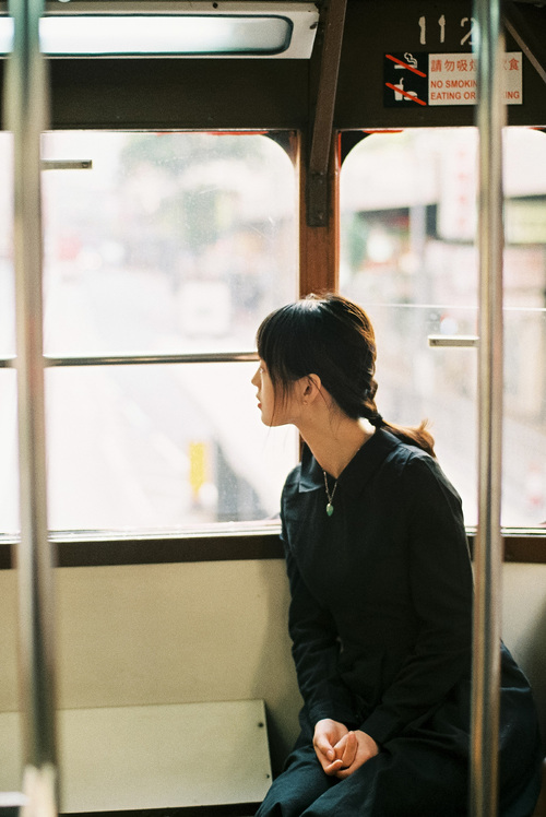 经典微信说说心情句子 生活有太多的无奈,让人言不由衷 经典微信说说心情句子 生活有太多的无奈,让人言不由衷