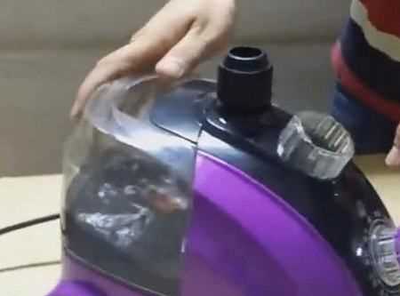蒸汽挂烫机怎么清洗水垢,挂烫机用久了如何清理水垢的呢视频图11