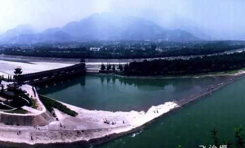 都江堰水利工程修建的年代是哪里什么时候