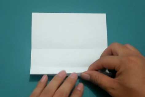 信封的折法,信封怎么折 手工折纸视频图1