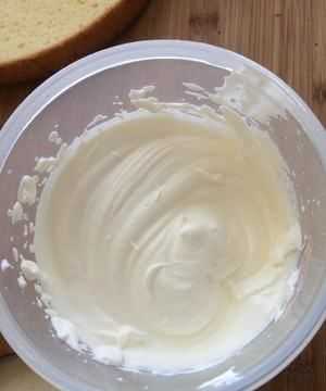 淡奶油不加糖如何打发,怎么做无糖奶油图11