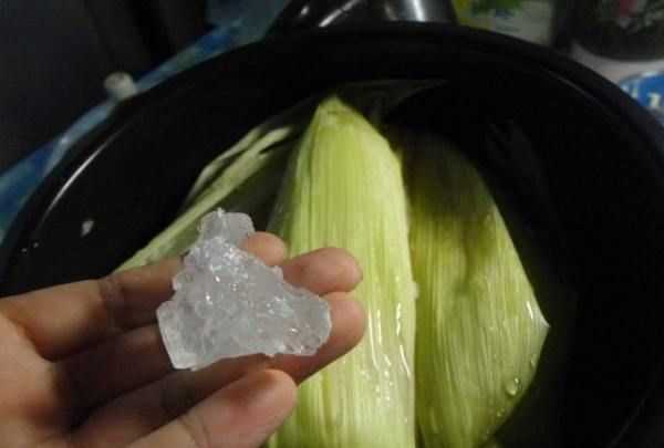 如何煮水果玉米才更甜,水果玉米怎么煮好吃又甜又香图4