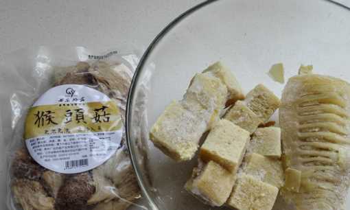 猴头菇的功效与作用及食用方法,猴头菇的吃法做法与功效图1