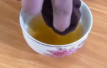 菠萝蜜的胶怎么洗,菠萝蜜的胶粘在手上怎么去除图5