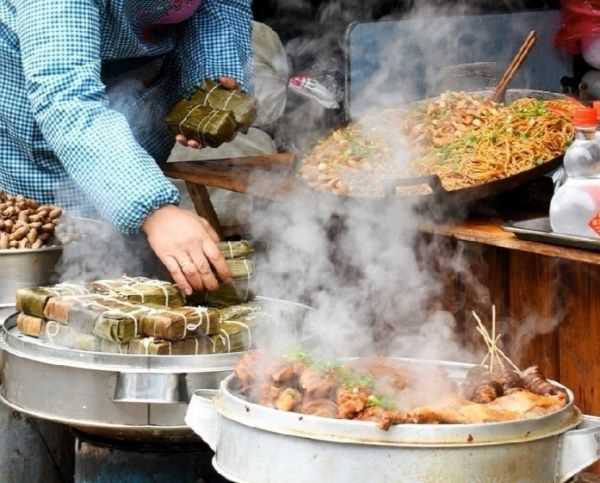 在餐馆就餐时用开水烫一下碗筷能起到什么作用,餐厅就餐前用热水烫一下碗筷可以吗图2
