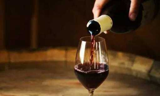 葡萄酒过期有毒,常喝葡萄酒的好处与坏处图7