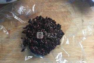 芒果里面有黑色纤维能吃吗