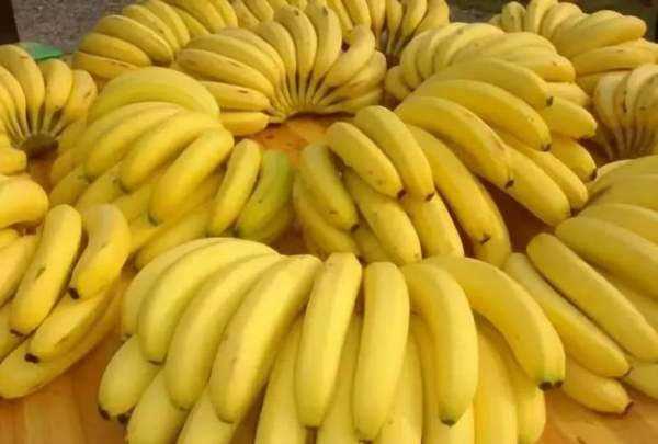 香蕉能做什么简单的美食,香蕉不想这么简单的吃了图1