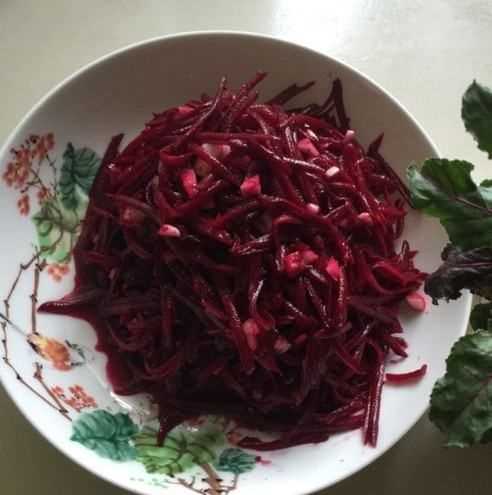 怎么炒红油菜头,红油菜头的做法大全图14