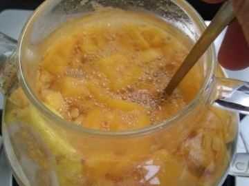 枇杷泡蜂蜜要去核,枇杷泡蜂蜜去皮好还是不去皮好图8