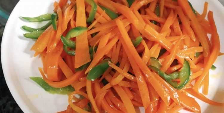 红萝卜怎么炒着好吃又简单的做法