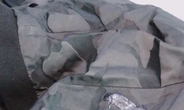 衣服上干掉的丙烯颜料怎么洗掉,衣服有丙烯颜料干了怎么洗掉图4