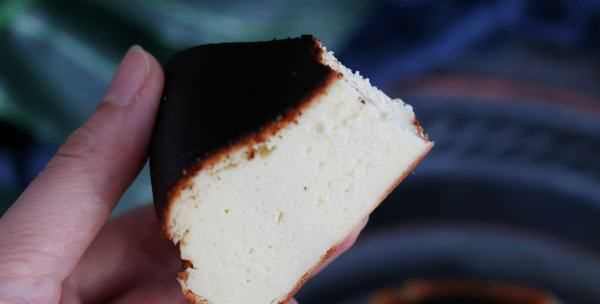 巴斯克芝士蛋糕外皮为何焦黑,巴斯克蛋糕表面开裂是为什么图10