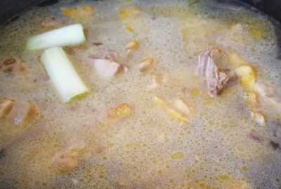 红参煲鸡汤的做法,红参炖鸡汤的做法大全家常做法窍门图8