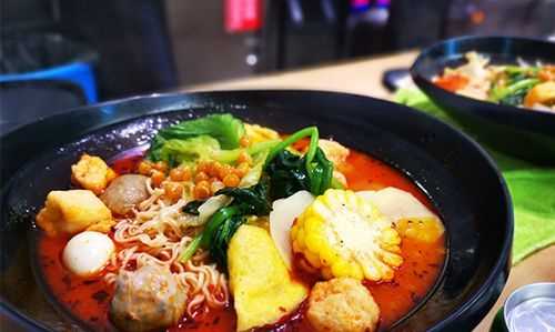 隔夜麻辣烫加热后能吃吗