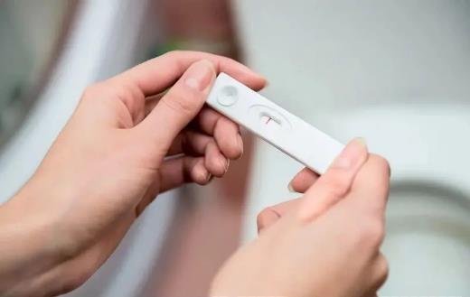 一招辨别怀孕和例假推迟