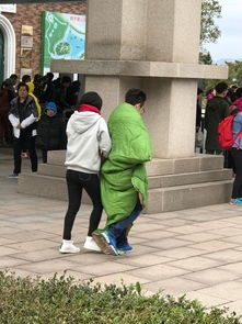 人山人海典故