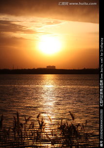 夕阳西下美景的诗句,描写夕阳江水的诗句,夕阳与江水相映成趣的诗句