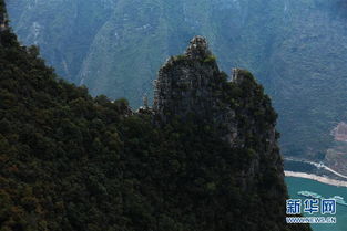 关于长江巫峡风景的诗句