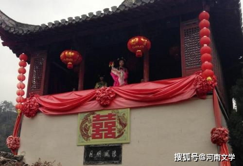 关于绣楼的诗句