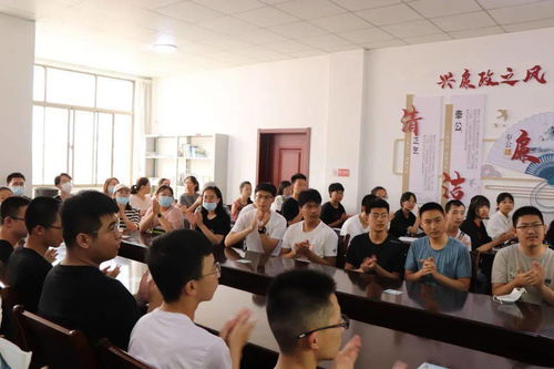 关于行走实践的古诗句