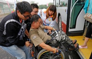 乐于助人的名言10句,乐于助人的谚语和名言,乐于助人的名言名句有哪些