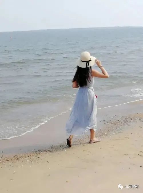 关于海南沙滩的诗句