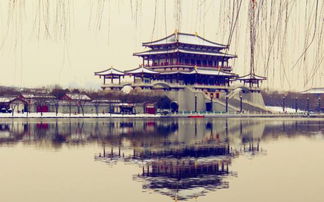 带晓色古诗句