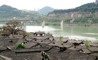 写阆中美景的作文开头