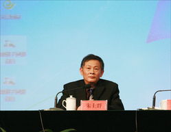 乡镇人大主席任职届内述职述廉报告(乡镇人大主席任职届内述职述廉报告)