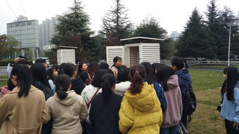 校园气象站参观作文