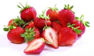 草莓浇水注意事项,草莓的吃法和注意事项,挑选草莓的注意事项