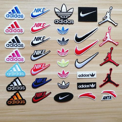 运动服怎么粘标