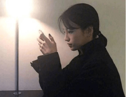 qq说说大全：我想死亡最美丽的，便是可以忘却人间的宿命于情