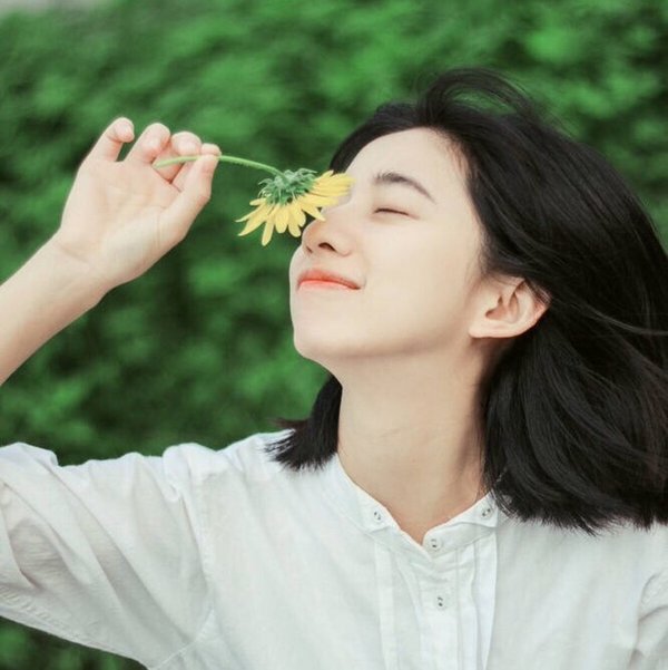 经典心情说说很现实的说说 所有的相遇，都是久别重逢